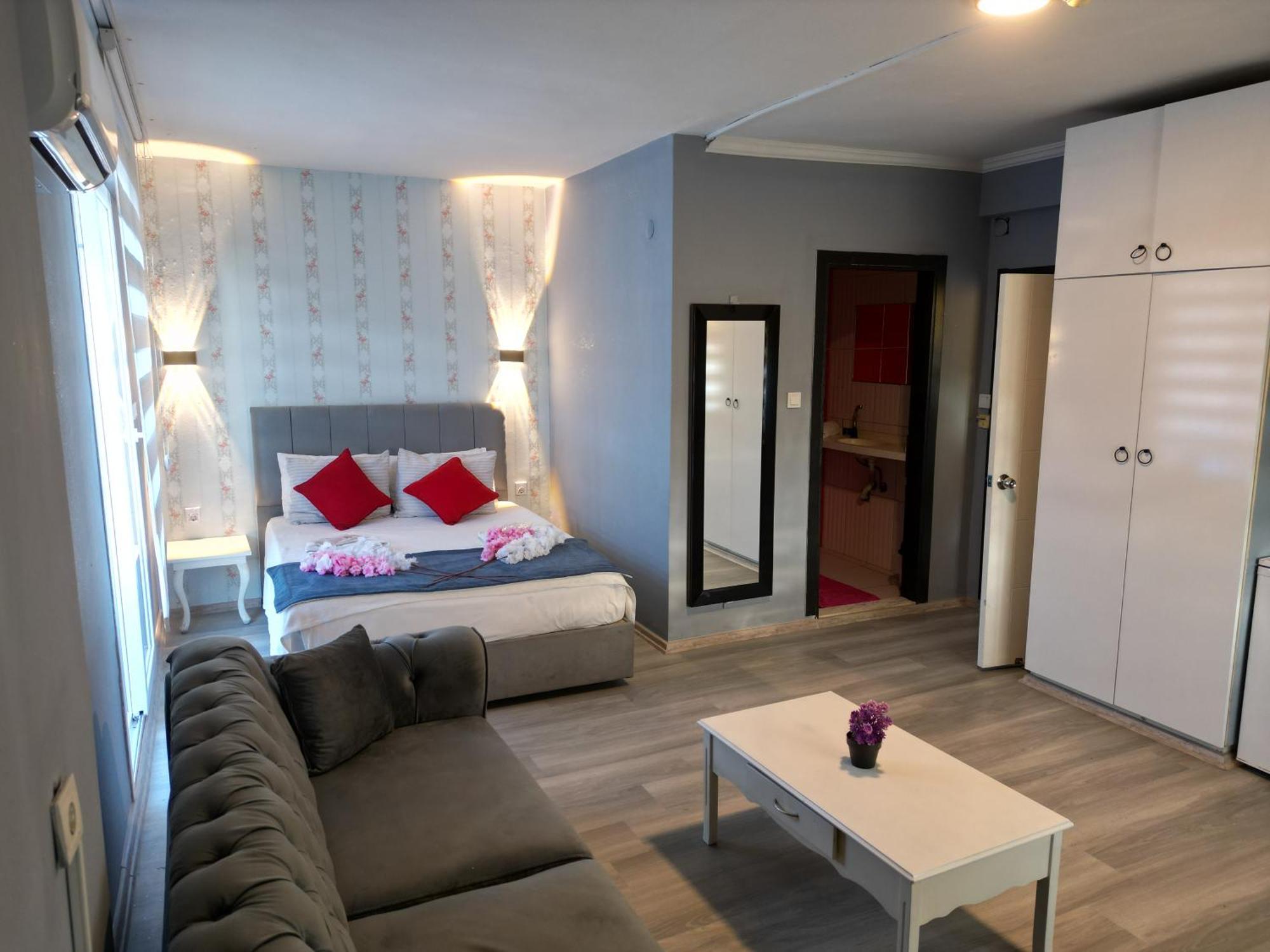 Akman City Hotel Kusadasi Exterior photo